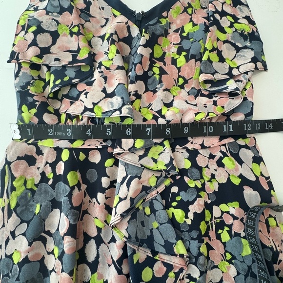 BCBG MaxAzria  Jessica Floral Asymmetrical Dress Size 0 - Picture 9 of 10